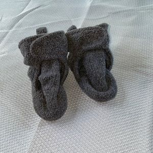 Hudson baby slippers
